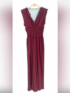 Max Studio NWT SZ XL Sexy Jumpsuit Red Wide Leg Shirred Waist V-Neck & Back